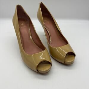 Vince Camuto Kira Dress Pumps Heels Nude Patent Leather Peep Toe 8.5M Shoes‎